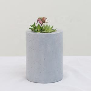 <span class=keywords><strong>Maison</strong></span> de lapin <span class=keywords><strong>hérisson</strong></span> en résine personnalisée faite à <span class=keywords><strong>la</strong></span> main ornement de bureau plantes succulentes fleur plante planteur Pot pour fournitures de jardin - Product Image 2