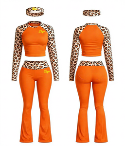 Set da Allenamento per <span class=keywords><strong>Donna</strong></span> in 3 Pezzi con Logo Personalizzato, T-Shirt a Maniche Corte con Stampa <span class=keywords><strong>Leopardata</strong></span> e Pantaloni a Zampa con Stampa Ghepardo - Product Image 3