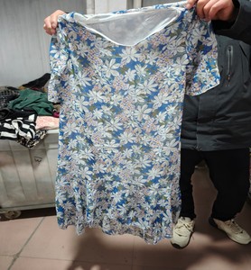 <span class=keywords><strong>Robe</strong></span> en soie d'occasion <span class=keywords><strong>de</strong></span> qualité supérieure pour l'exportation, élégante, en vrac, pour soirées, banquets, mariages et événements formels - Product Image 4