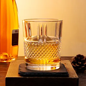 NOVAVRE卸売カスタムOEMクリスタルダイヤモンドロックガラスカップウイスキーグラス
