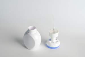 Bouteille à pompe à mousse rechargeable en plastique PP de 100ml à <span class=keywords><strong>action</strong></span> lisse Distributeur de savon de cuisine à domicile Emballage avec logo personnalisé - Product Image 3