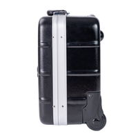 Mallette rigide en aluminium de conception OEM, mallette argentée portable, mallette de transport en aluminium pour instruments et équipements