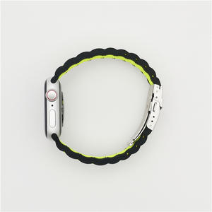 Correa de Silicona de Dos Tonos y Tres Eslabones Compatible con Apple Watch Ultra 9876543210 SE Sport - Product Image 3