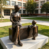 Statue Parent-Enfant Personnalisable en Bronze Patiné Style Scène de Vie Nostalgique pour Jardin Communautaire