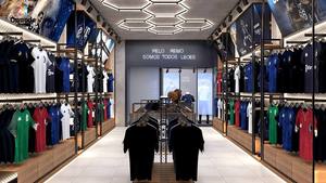 ออกแบบร้านเสื้อผ้าตามสั่ง ชั้นวางโชว์เสื้อผ้าพร้อมโครงเหล็กสแตนเลสและ MDF เฟอร์นิเจอร์ร้านค้าปลีกที่เป็นมิตรกับสิ่งแวดล้อมสำหรับร้านค้าและบูติก - Product Image 6