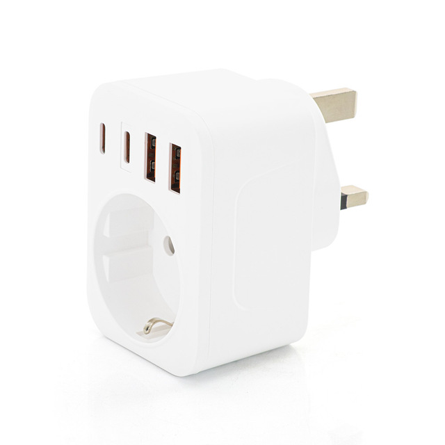 4USB Germany to UK Type G Travel Adapter Plug 3.4A German EU to British Travel Adapter Portable Plug Converter With 2USBA 2USBC