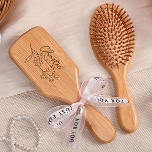 Cepillo para el Cabello con Nombre Grabado Personalizado, Peine <span class=keywords><strong>de</strong></span> Madera con Cojín <span class=keywords><strong>de</strong></span> Aire para Desenredar, Regalo para Damas <span class=keywords><strong>de</strong></span> Honor, Recuerdos para <span class=keywords><strong>Despedida</strong></span> <span class=keywords><strong>de</strong></span> <span class=keywords><strong>Soltera</strong></span> - Product Image 3