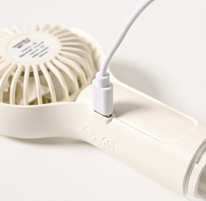 Bàn thiết kế mới tạo độ ẩm không khí với xách tay có thể sạc lại nước Mist cầm tay mini fan - Product Image 4