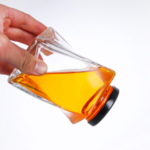 <span class=keywords><strong>NEWRAY</strong></span> design 360 ML Pot à miel en verre avec couvercle Creative Unique Pot à miel en verre Récipient alimentaire Pot en gros - Product Image 5