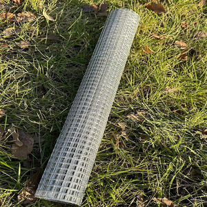 Grillage soudé en acier robuste à mailles carrées, rouleaux de grillage métallique soudé 8 mm, grillage galvanisé - Product Image 5