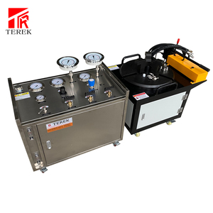 TEREK便携式安全阀测试台，带夹紧台 - Product Image 3