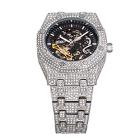 Montre automatique squelette pour homme entièrement sertie de zircone cubique, lunette octogonale, vis serties de pierres, cadran ajouré, bracelet pavé, montre-bracelet de luxe
