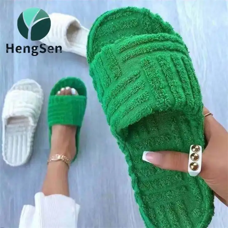 fur custom slippers women towel slippers 2021 ladies winter new arrivals wholesale fur sandals cloth shoes for fall