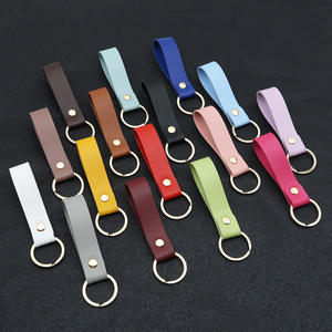 الأكثر مبيعًا سلسلة مفاتيح جلدية سهلة الاستخدام مع شعار قابل للتخصيص سلسلة مفاتيح بسيطة للسيارة بالجملة - Product Image 1