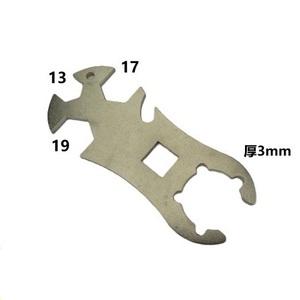 Herramienta Multifuncional <span class=keywords><strong>de</strong></span> Acero Inoxidable, Herramienta Multiusos para Acampar al Aire Libre, <span class=keywords><strong>Llave</strong></span> Multifuncional <span class=keywords><strong>de</strong></span> Supervivencia, Abrebotellas - Product Image 5