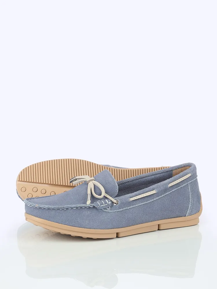 Daim vache bleu clair