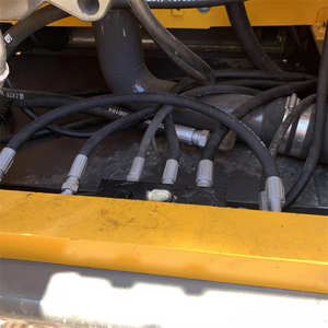 Pelle hydraulique Volvo EC210D d'occasion sur chenilles axée sur les composants de base Moteur Pompe Moteur Roulement de boîte de vitesses Produit d'occasion - Product Image 3