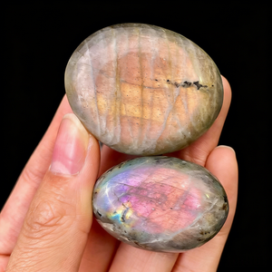 Pedra de Palma de Cristal Natural de Alta Qualidade para Decoração e Presente - Atacado - Product Image 2