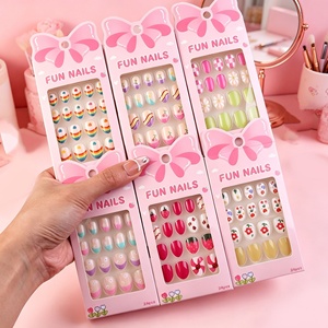 Faux ongles courts amande à presser pour enfants, mignons et adorables, amovibles et réutilisables, pour manucure DIY, cadeau de fête, vente en gros - Product Image 1