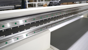 Impresora UV de Inyección de Tinta Plana con Cabezal de Impresión I3200, Capacidad para Materiales Flexibles/Tubos de Huevo y Etiquetas Adhesivas - Product Image 5