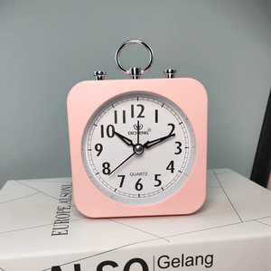 Personalizzato 3D semplice quarzo pigro silenzioso sveglia simpatico cartone animato <span class=keywords><strong>comodino</strong></span> sveglia visualizzato con aghi regalo per uso <span class=keywords><strong>da</strong></span> scrivania - Product Image 6
