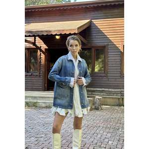 Veste en jean vintage bleue pour femme, 100% coton, à volants, manches longues, coupe oversize, style décontracté streetwear, vêtement d'extérieur tendance - Product Image 4