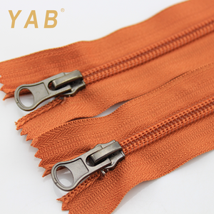 YAB Importation Chine Coloré <span class=keywords><strong>En</strong></span> Rouleaux Vêtements Vêtement Accessoires 3 #5 # Dents <span class=keywords><strong>En</strong></span> Nylon Ruban Zip <span class=keywords><strong>Fermeture</strong></span> <span class=keywords><strong>Éclair</strong></span> - Product Image 4