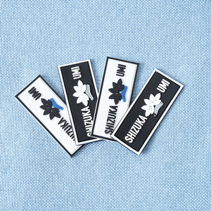 Logo personnalisé patchs fer sur étiquette en silicone caoutchouc souple PVC <span class=keywords><strong>patch</strong></span> vêtement <span class=keywords><strong>patch</strong></span> pour chapeau - Product Image 3