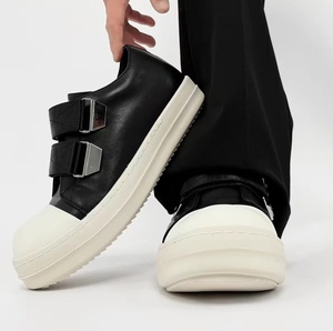 <b>Matte</b> leather double-weave metal snap Velcro casual board shoes for commuting with high appearance level skateboard single shoes - Product Image 3