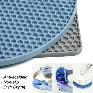 USSE Silicone <b>Trivets</b> Honeycomb Heat Insulation Mats Hot Pot Holders Drying Mat Heat Resistant to 440 Degree F - Product Image 5