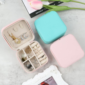 Wholesale Luxury Velvet PU Travel Jewellery Storage <strong>Box</strong> <strong>Custom</strong> Logo Portable Square Leather Gift <strong>Box</strong> Rings <strong>Earrings</strong> Packaging