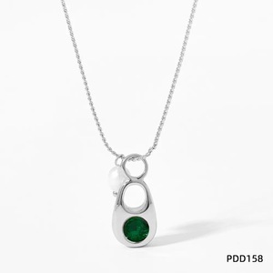 Collier pendentif en zircon plaqué or avec perle et breloque en pierre CZ, idéal pour mariage ou cadeau - Product Image 4