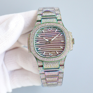 Reloj de Pulsera de Grado 5A con Acabado Láser Iridiscente, Diseño Elegante y Moderno, Esfera Lujosa con Incrustaciones de Diamantes, Personalizable - Product Image 1