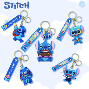 Portachiavi Lilo e Stitch all'Ingrosso, Charm per Zaino in Plastica Morbida, Regalo Gratuito con Sensazione Premium - Product Image 1