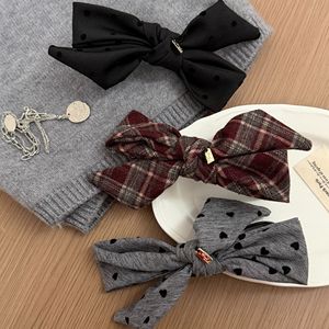 <span class=keywords><strong>Pince</strong></span> à cheveux en laine à pois gris, nœud gris pour un <span class=keywords><strong>chignon</strong></span> <span class=keywords><strong>facile</strong></span>, accessoires capillaires polyvalents pour femmes - Product Image 2