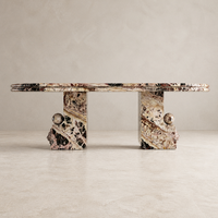 Table à manger ovale personnalisée en marbre naturel Picasso rouge, avec deux piédestaux et têtes de lion sculptées, pour villa haut de gamme et hôtel