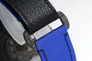 Montre mécanique pour homme haut de gamme, version personnalisée, boîtier en fibre de carbone creuse, lumineux, extrêmement cool - Product Image 4