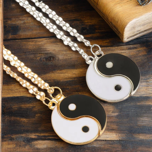 Collana Yin Yang Con Ciondolo Tai Chi: Gioiello Unisex In Acciaio Inox 316L Per Coppia, Amicizia, Regolabile 40+5 Cm, Regalo Significativo