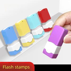 Timbro per Insegnanti da Ufficio, Colorato e Portatile, Carino in Gomma Espansa, Rettangolare 13*5mm, Timbro Flash per Bambini - Product Image 3