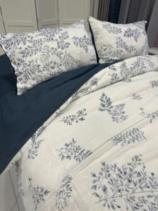 Set tempat tidur Linen motif bunga, set seprai linen organik 100%, kasur Queen, seprai penutup - Product Image 4