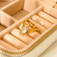 Bague empilable double couche en acier inoxydable plaqué or 18 carats avec zircon cubique marquise ondulé, tendance INS, pour femme