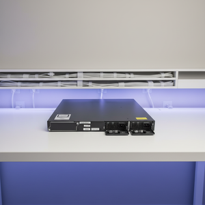 Commutateur d'entreprise <span class=keywords><strong>C1000fe</strong></span>-<span class=keywords><strong>24p</strong></span>-<span class=keywords><strong>4g</strong></span>-<span class=keywords><strong>l</strong></span> avec 2 ports Fast Ethernet 10/100, PoE 195W et 2 modules SFP Gigabit Ethernet pour liaisons montantes - Product Image 2