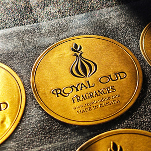 Étiquette personnalisée <span class=keywords><strong>de</strong></span> luxe pour whisky, pelliculage holographique, papier texturé gaufré, autocollant adhésif en rouleau pour l'emballage <span class=keywords><strong>de</strong></span> bouteilles <span class=keywords><strong>d</strong></span>'alcool - Product Image 5