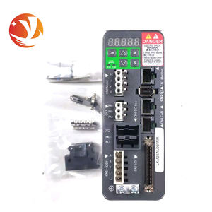 Controlador Lógico Programable (PLC) Servo de Movimiento -Schneider- LXM28AU01M3X Nuevo y Original con 16 E/S 110V Hecho en Alemania - Product Image 3
