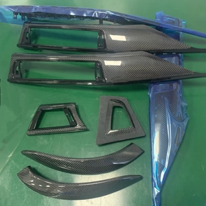 BMW F30 F36 M3 M4 スポーツカー用リアルカーボンファイバー製グロスブラックトリム付きダッシュボードインテリアアクセサリー（F31 F32 F33 F34 F80 F82対応） - Product Image 3