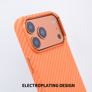 Coque de téléphone Electroplate pour iPhone 17 Pro Coque de téléphone magnétique en <span class=keywords><strong>fibre</strong></span> de carbone <span class=keywords><strong>orange</strong></span> pour iPhone 17 Pro Max - Product Image 6