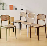 Chaises de jardin en plastique PP, chaises de restaurant d'extérieur, chaises de loisirs empilables en rotin scandinave, vente en gros à bas prix