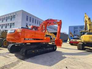 Excavatrice sur chenilles d'occasion Doosan DX225LC, modèle 225 - Product Image 3