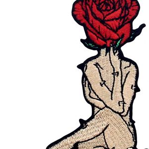Patch brodé thermocollant tendance pour femme, motif rose avec épines, logo personnalisé, lettres brodées - Product Image 2