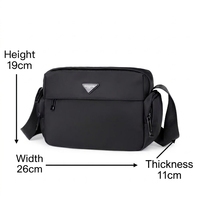 Tas Selempang Pria Urban Premium Nylon Hitam Tahan Aus Kapasitas Besar Langsung dari Pabrik MOQ Rendah